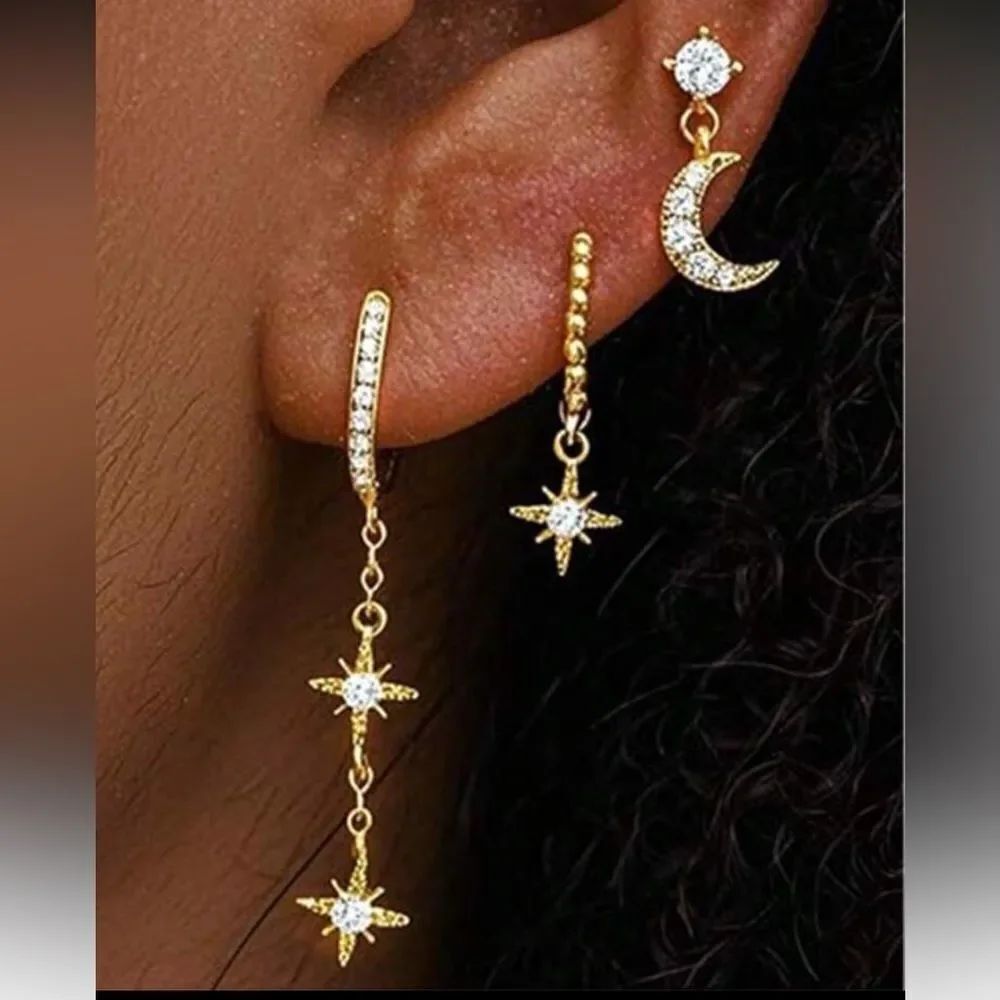 Gold Star and Moon Earring Set N1025